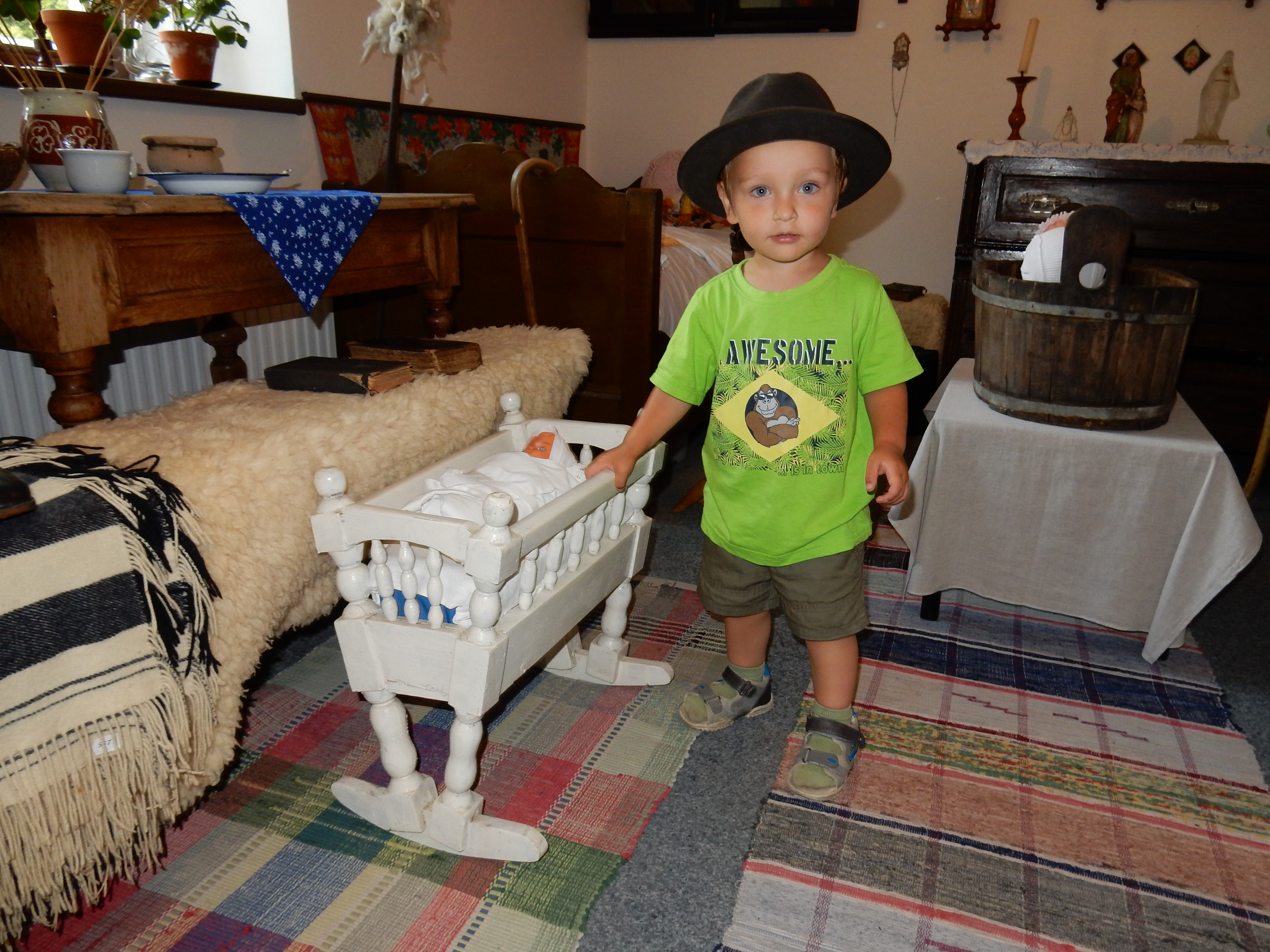 Tomek s kloboukem pmo z muzea Brumov - Bylnice